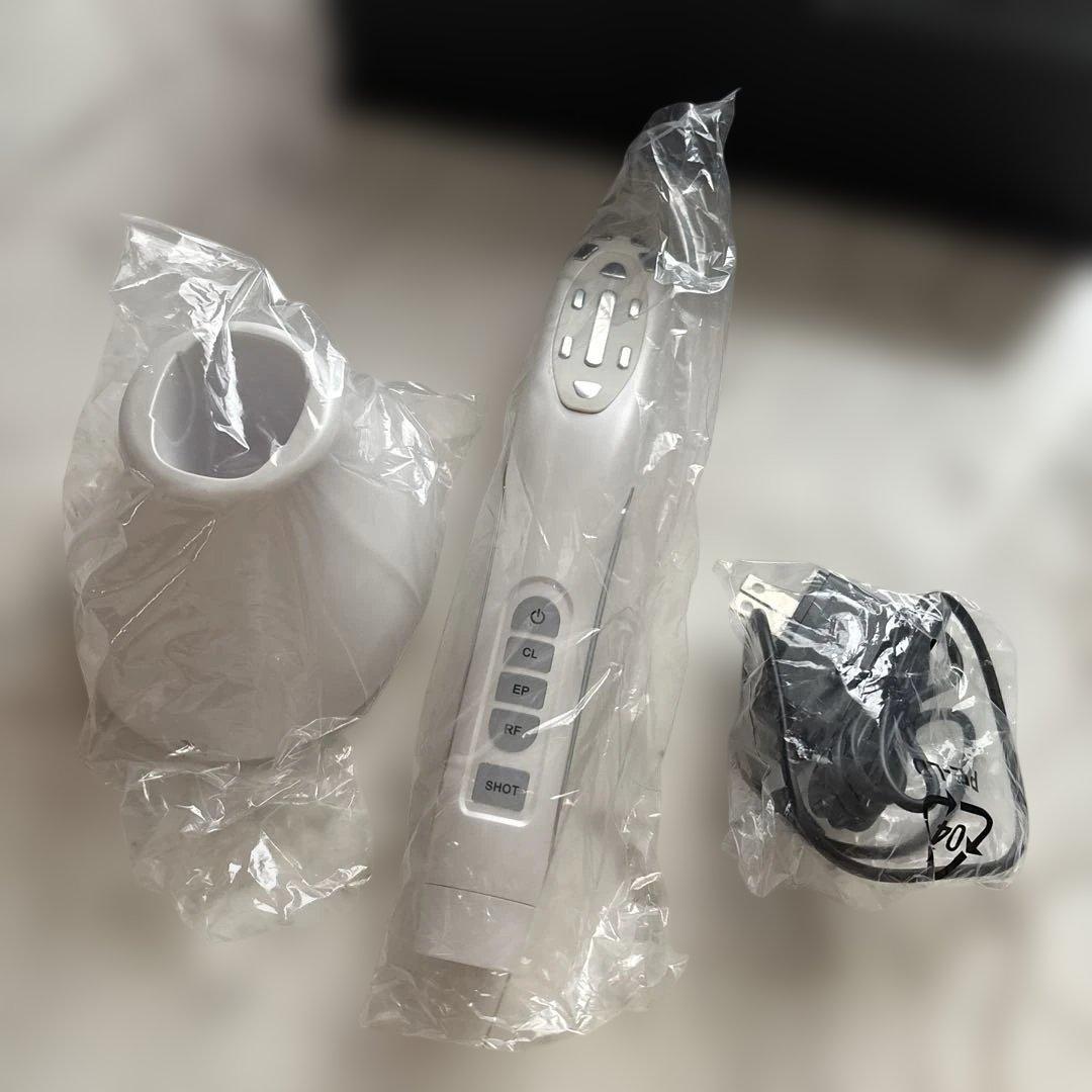 CI:Z LABO Multi-Shot PRO 美顔器