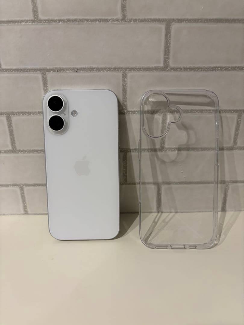 【美品】iPhone16 128GB ホワイト SIMフリー 液晶・外装傷なし