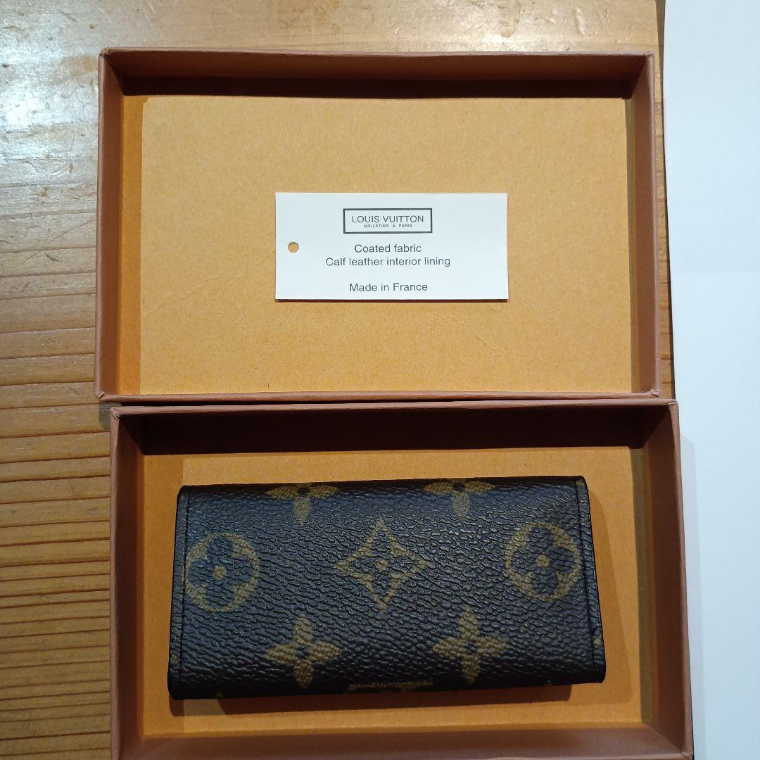 セ-ル‼️新品未使用ルイヴィトンキーケーミュルティクレ4連