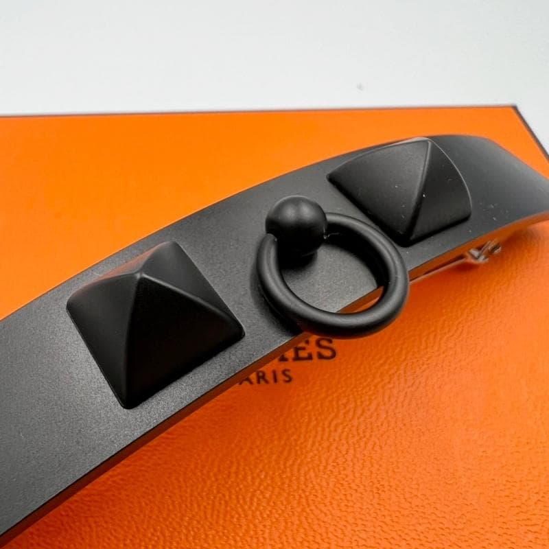 極美品 HERMES カプリスGM バレッタ ブラック メドール