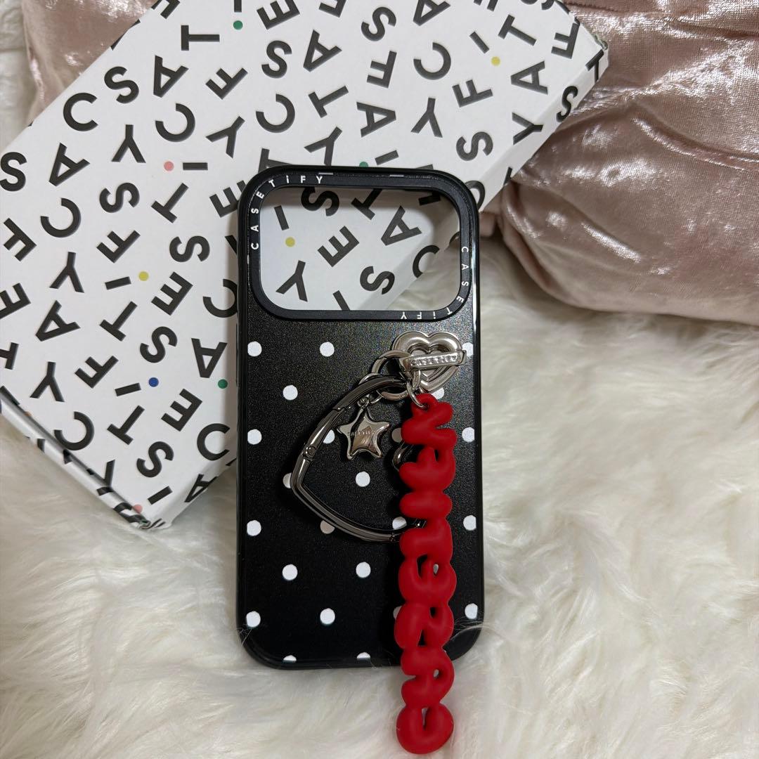 CASETiFY 17proチャーム付き　MagSafe対応