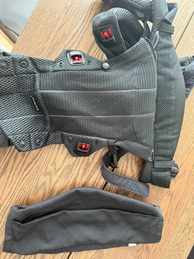 BabyBjorn HARMONY ブラック カバー付き