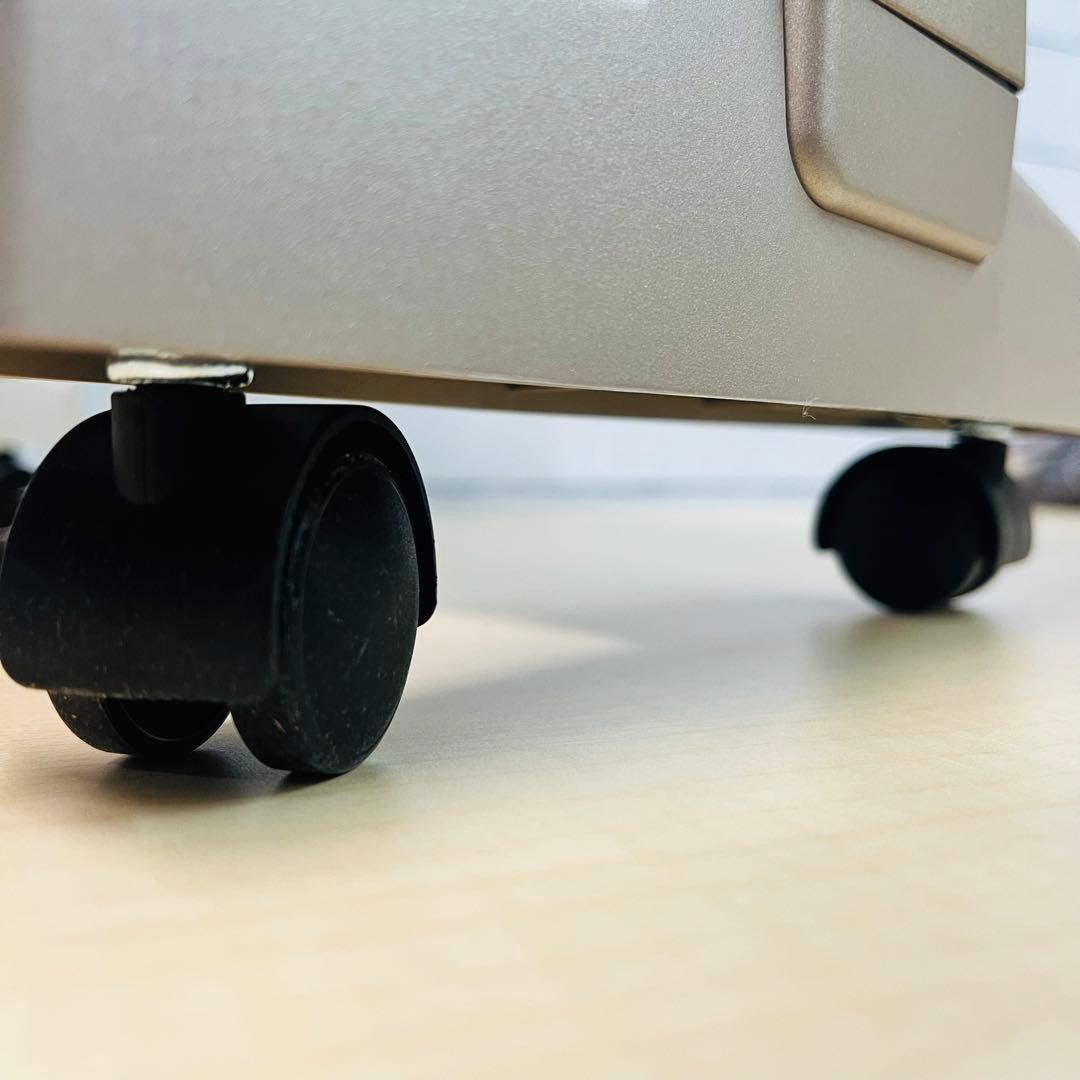 K311 【中古品】サンルミエ遠赤外線暖房機