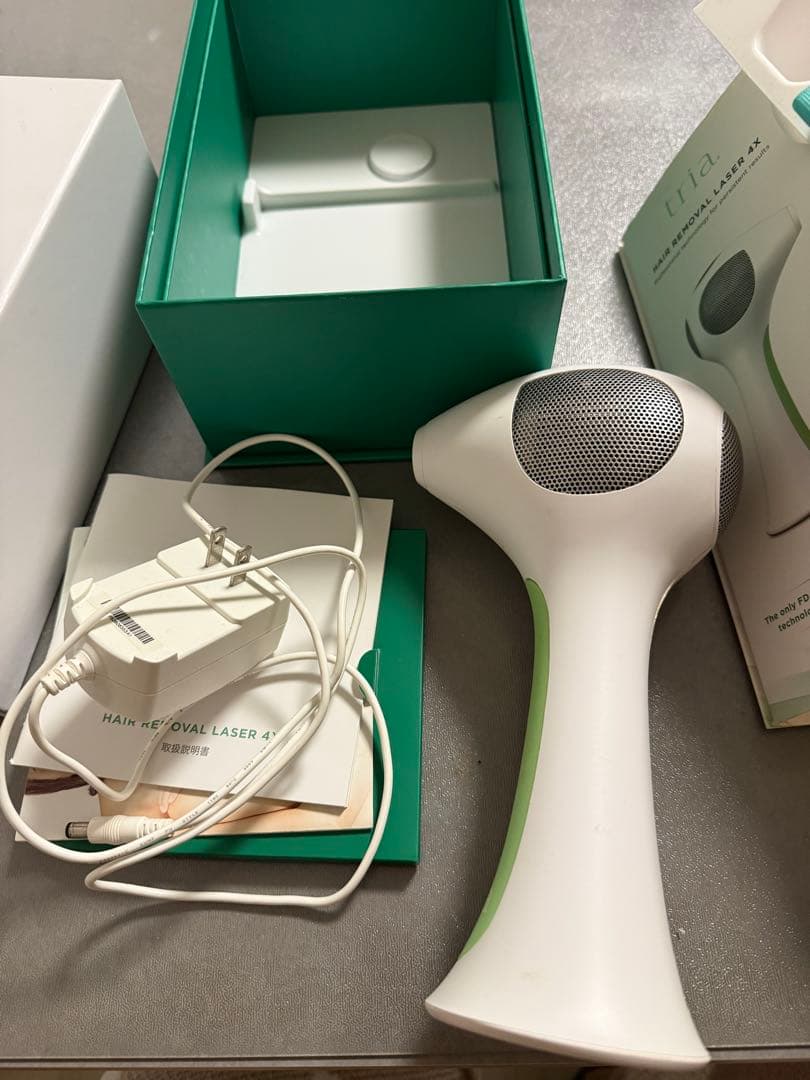 美品　tria Hair Removal Laser 4X 脱毛器