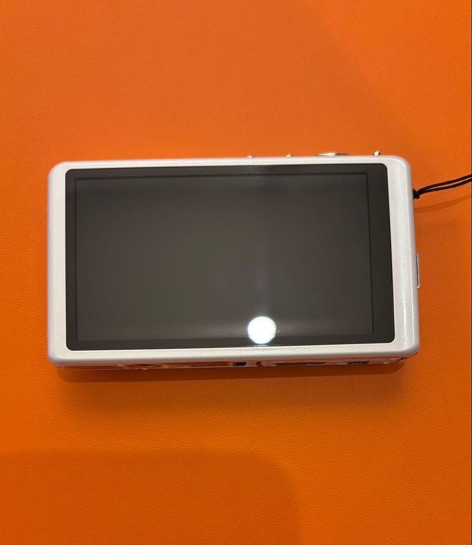 【美品】Panasonic DMC-FX77 ホワイト デジタルカメラ