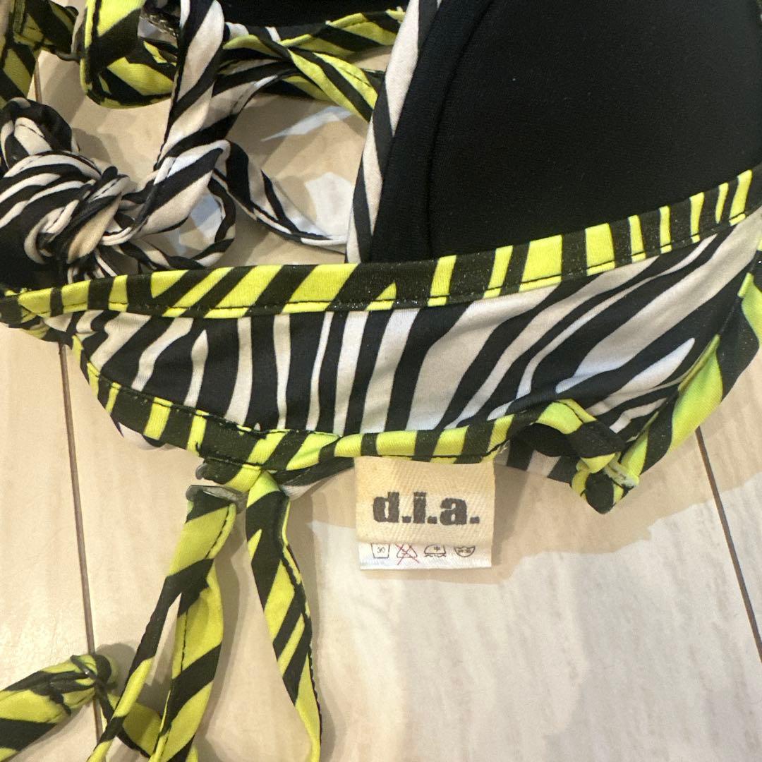 【激レア！】d.i.a. ゼブラ柄 見せブラ