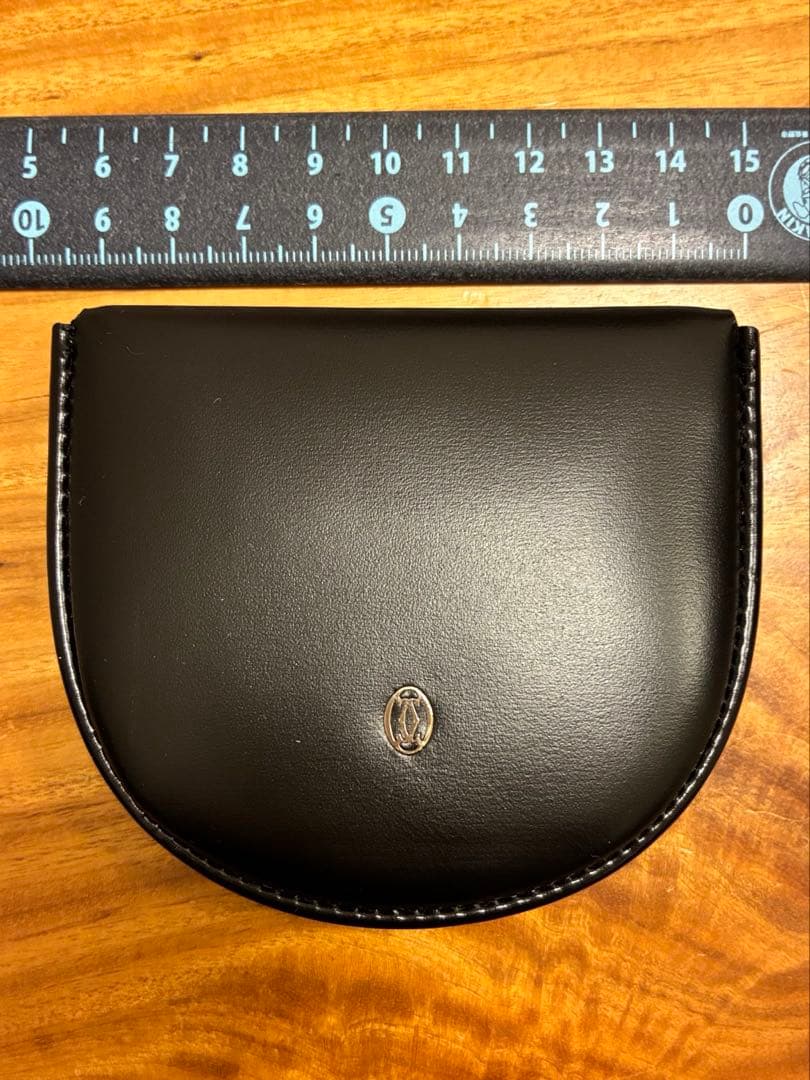 未使用 カルティエ 小銭入れ パシャ ブラック 黒 馬蹄型 2Cロゴ金具 レザー