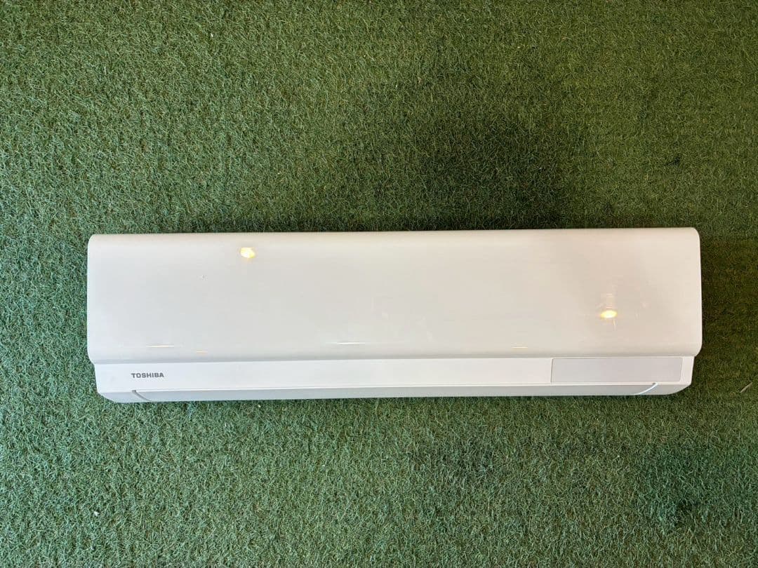 2091 東芝【RAS-2214TM (W)】2024年製 6畳 エアコン 中古