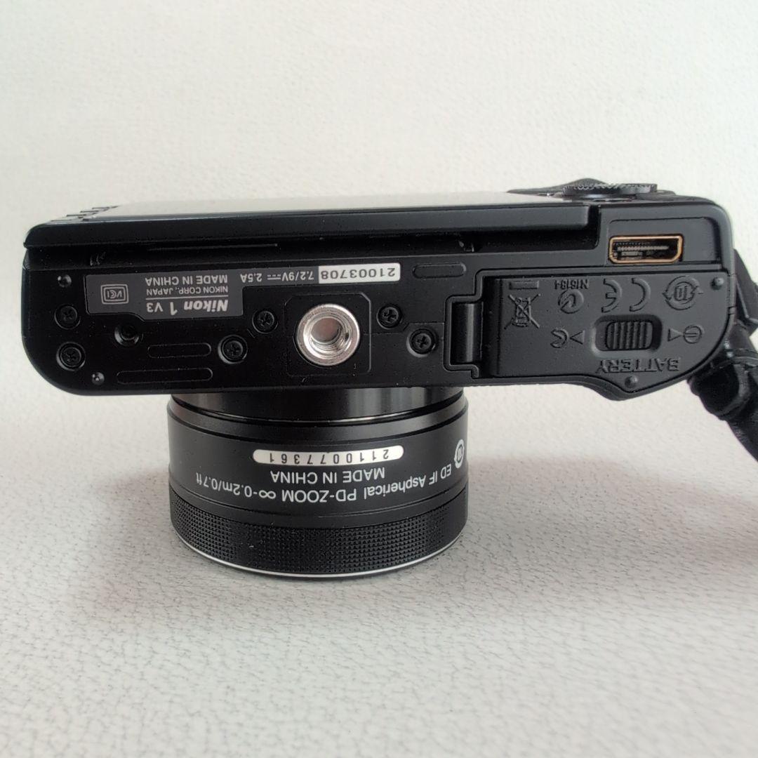 Nikon 1 V3 ミラーレスカメラ 10-30mmレンズ付き