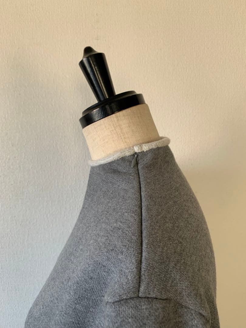 オーダーメイド　スウェット素材の極暖セーター　ボトルネック　グレー