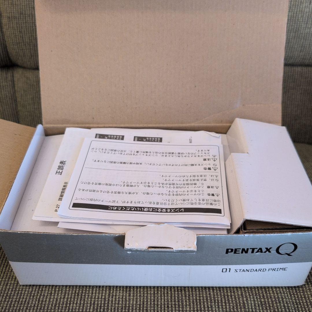 PENTAX Q ホワイト　レンズなし