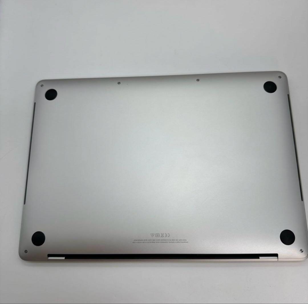 MacBook Pro 13インチ 2020 i7/32GB/4TB A2251