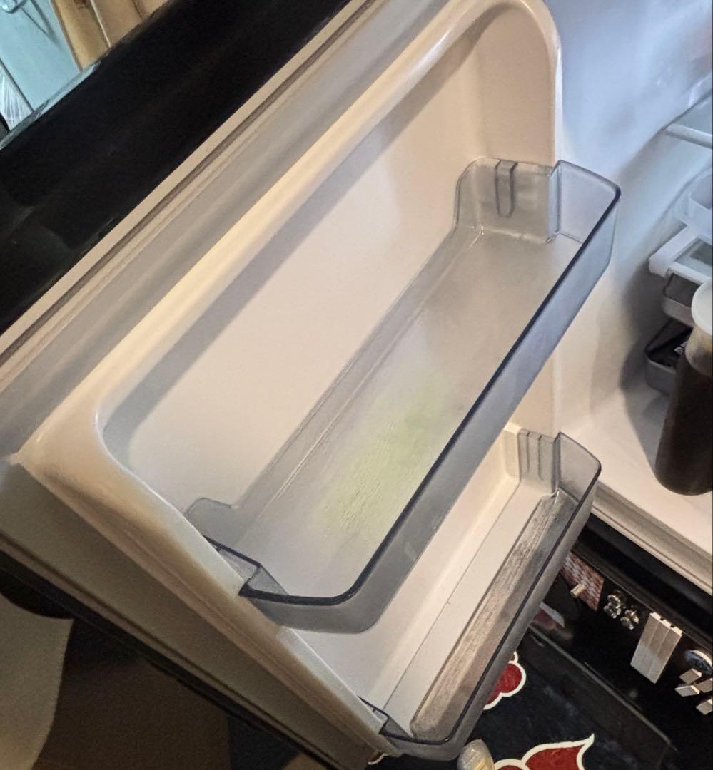 【期間限定価格】冷蔵庫 SHARP SJ-D15J-H 2022年製 ブラック