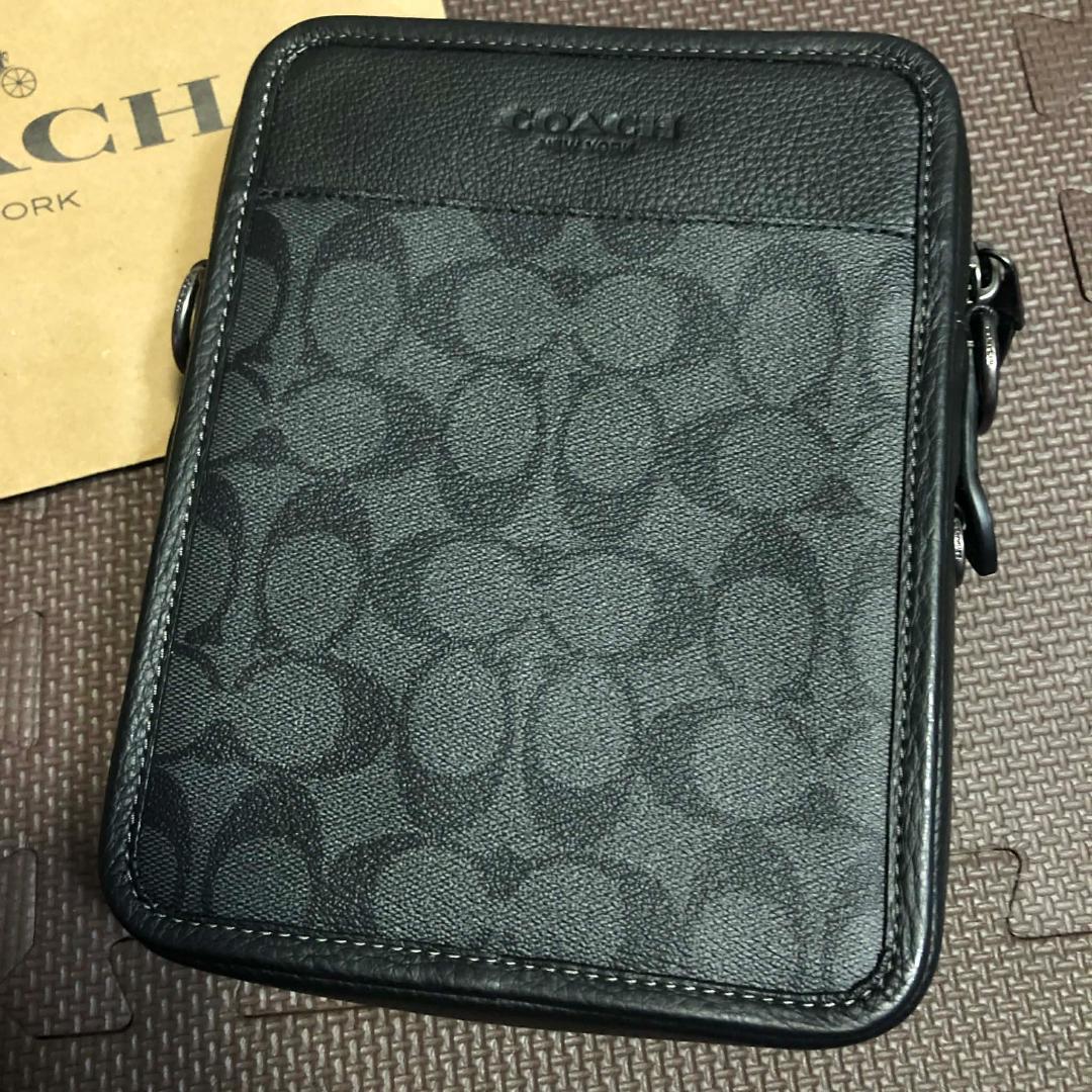 COACH メンズ ショルダーバッグ 新品未使用
