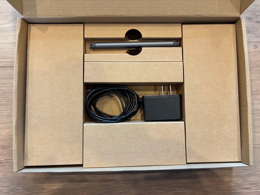 Z会専用タブレット(第2世代) +専用タブレットケース、タッチペン、充電器付き