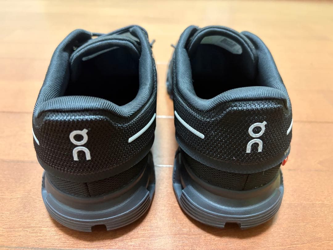 On Cloud 6 25.0cm 新品同様 箱なし