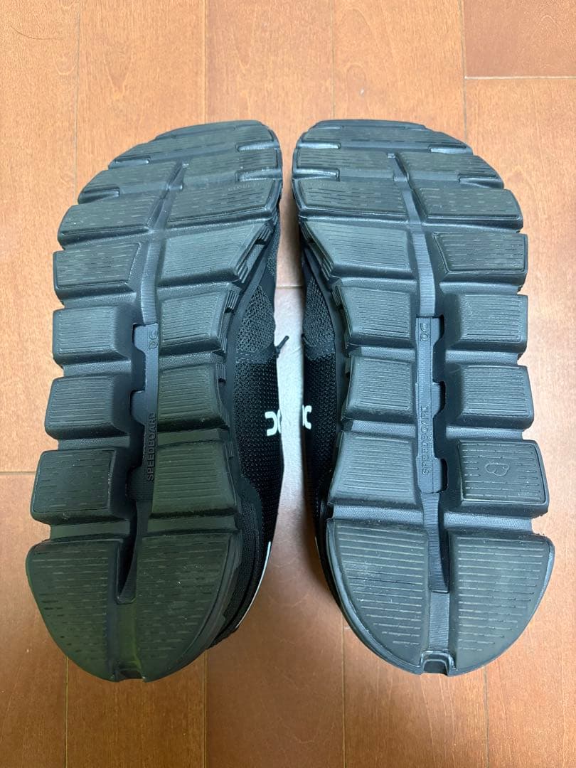 On Cloud 6 25.0cm 新品同様 箱なし