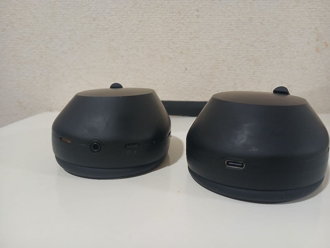 ワイヤレスヘッドホン ブラック