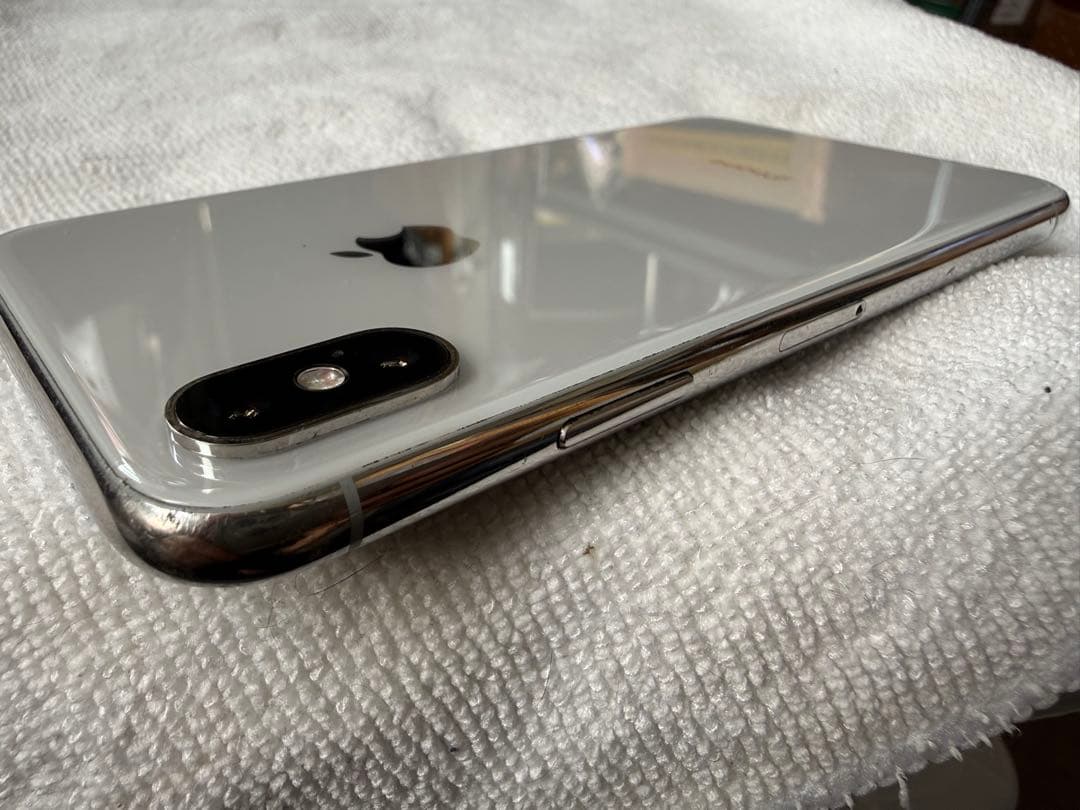 Apple iPhone X 256GB シルバー 本体