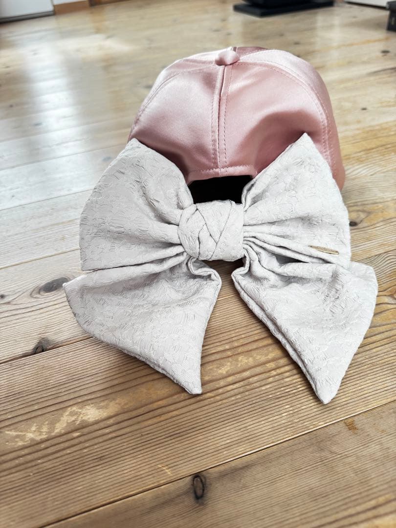 C4LA ピンク サテンキャップ HILDA 3