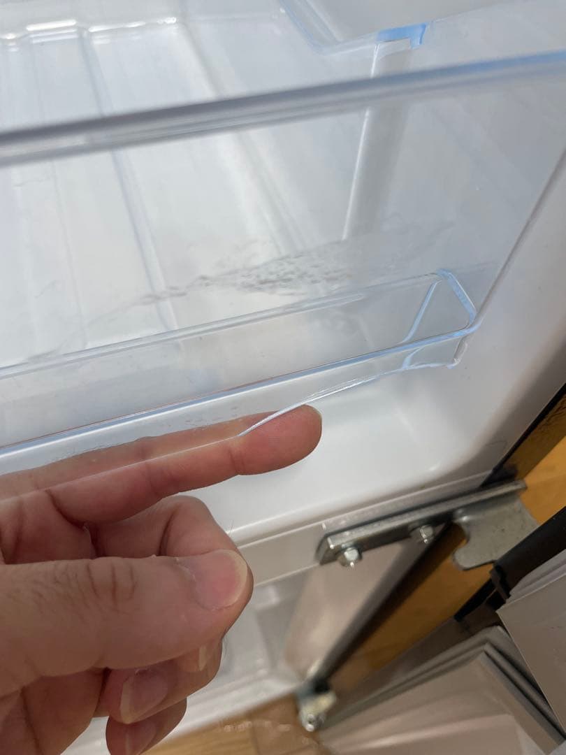 Y*様 2022年製　送料込み　Hisense HR-D1701B ブラック 冷