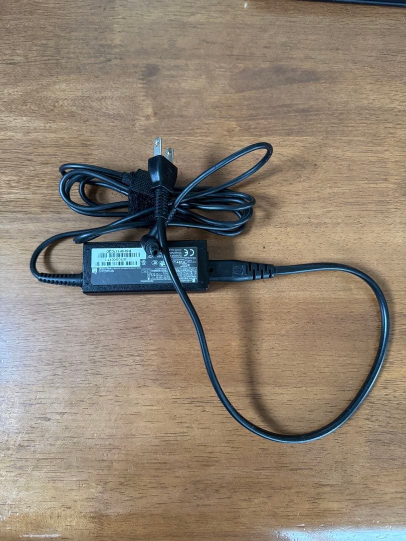 dynabook g83 ノートパソコン　バッテリー未搭載