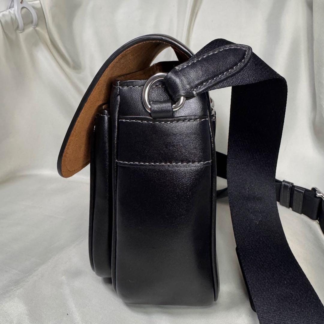 COACH コーチ ペースメッセンジャー ショルダーバック　ユニセックス　本革