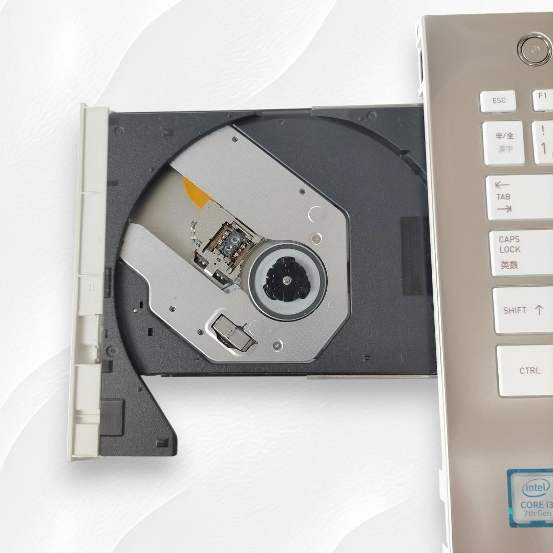 ノートパソコン Windows11　15インチ　dynabook ノートPC