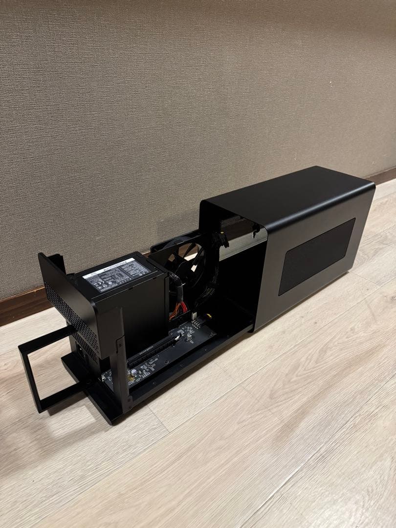 Razer Core X 外付けグラフィックカードケース