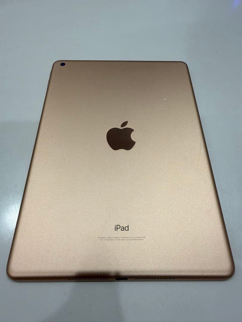 【ジャンク品】Apple iPad （第6世代）ゴールド