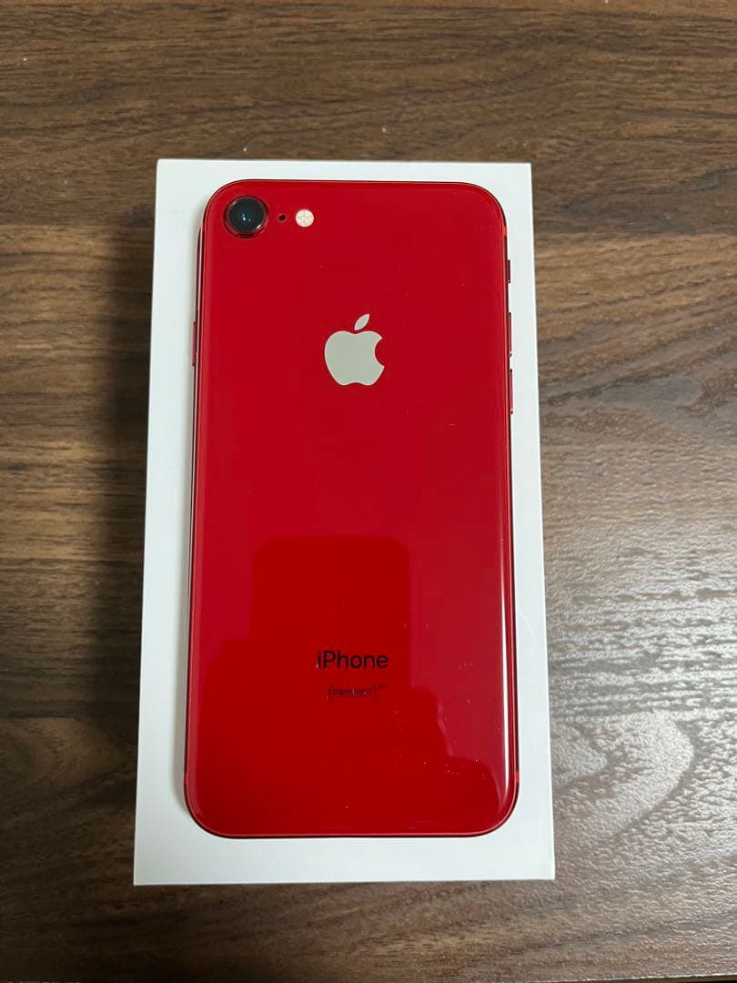 iPhone 8 64GB docomo RED本体　sim ロックあり