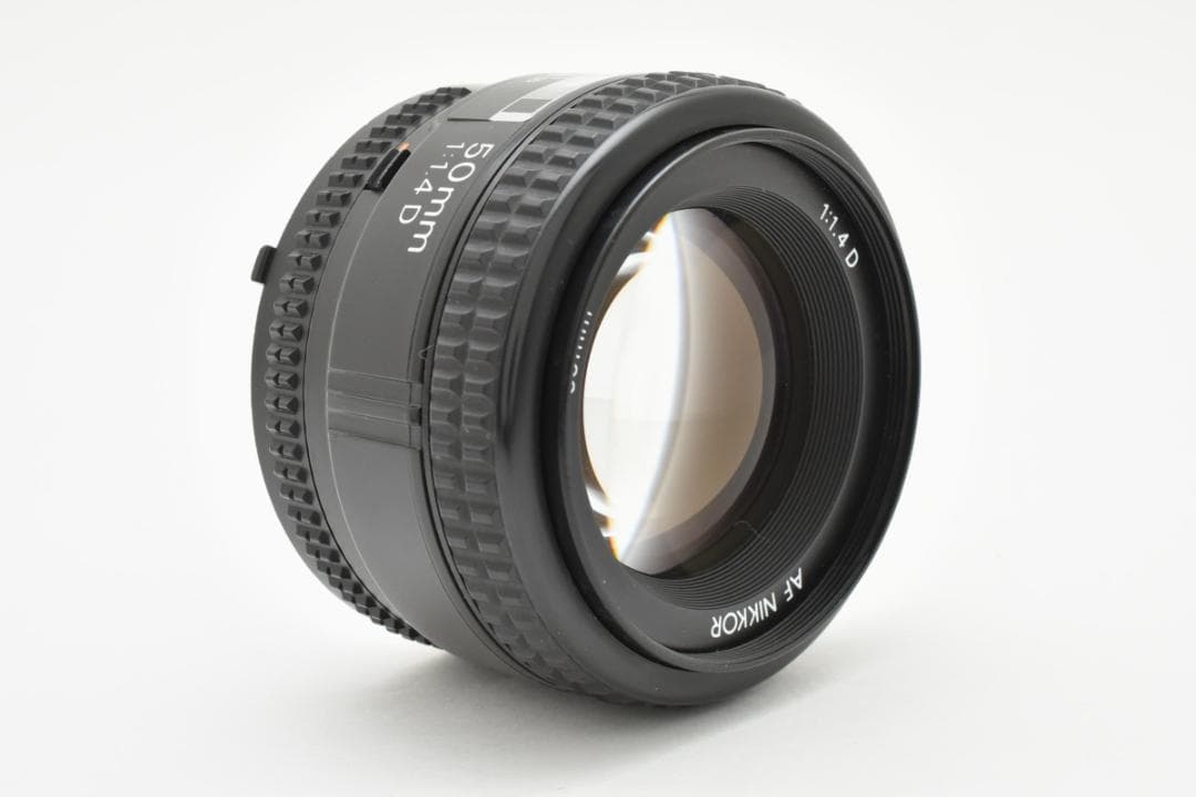 新品級　NIKON ニコン AF NIKKOR 50mm f1.4D M811