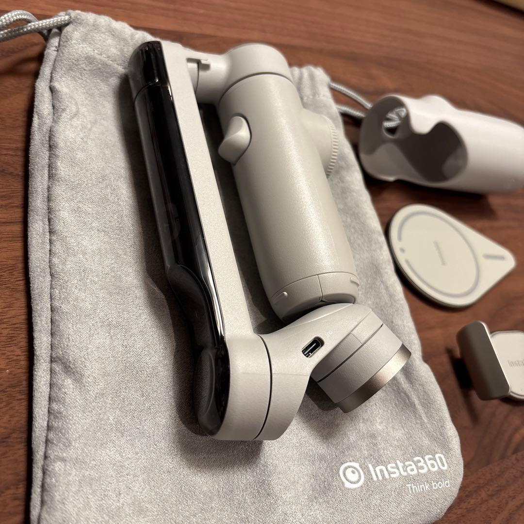 スマホアクセサリー Insta360 Flow Pro + Magnetic Phone Mount