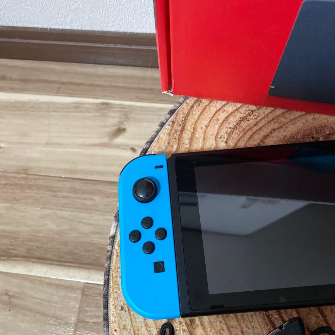 Nintendo Switch ニンテンドースイッチ本体　ネオン ①