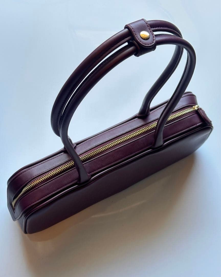 anuans プレーンボストンバッグ