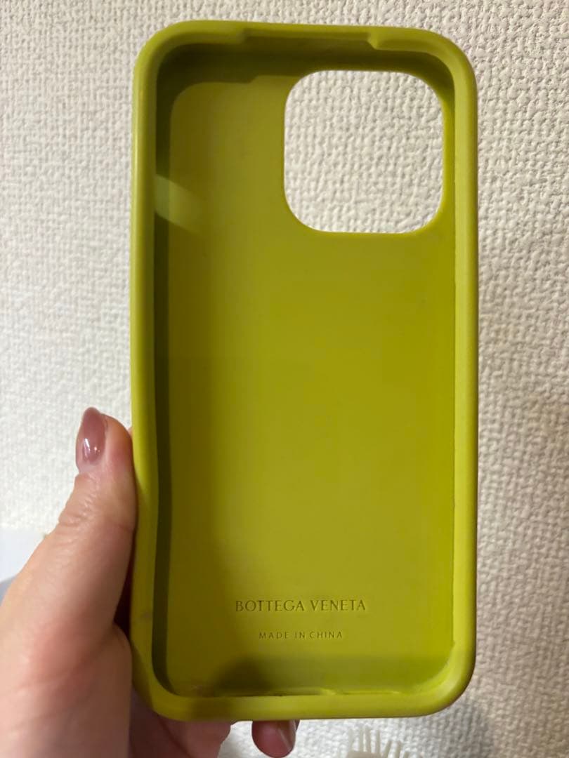 Bottega Veneta シリコンケース iPhone15Pro用