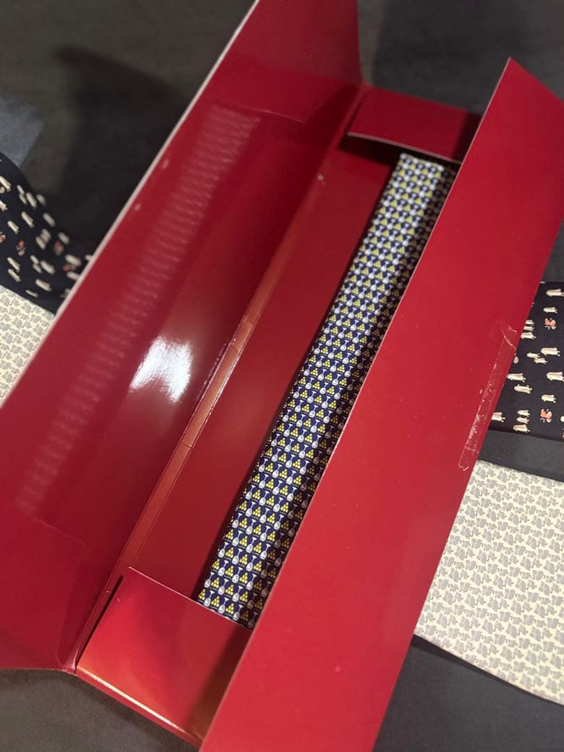 Ferragamo ネクタイ3本セット 箱付き 美品