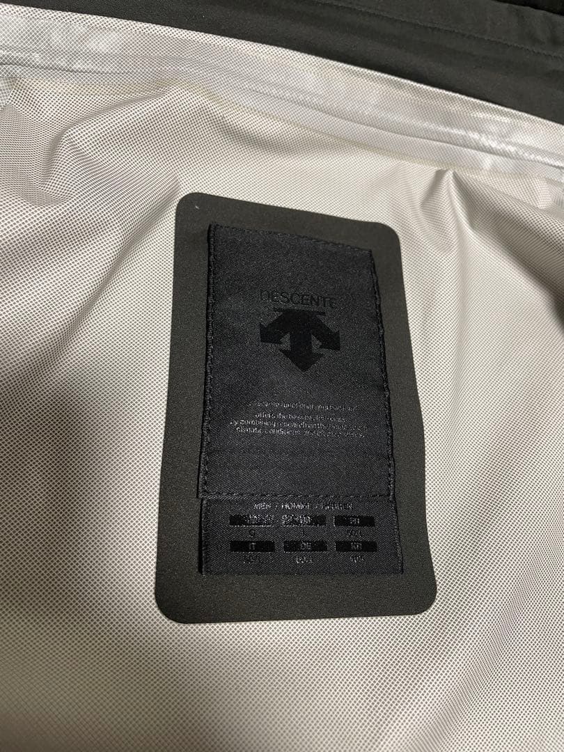 DESCENTE ALLTERRAIN デサント ハードシェルジャケット