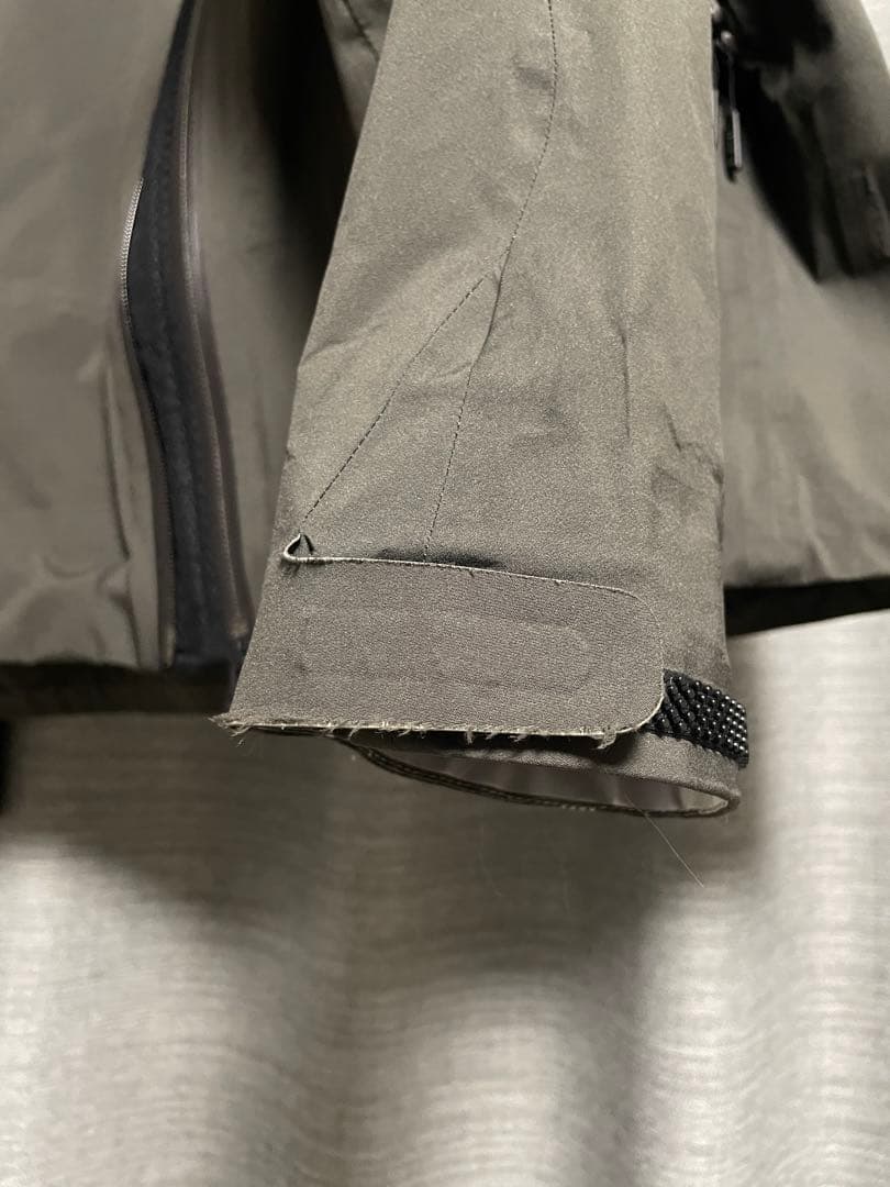 DESCENTE ALLTERRAIN デサント ハードシェルジャケット