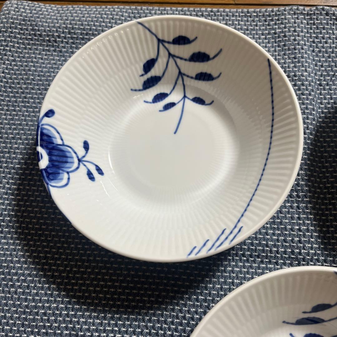 ロイヤルコペンハーゲン　ブルーフルーテッドメガ　　ディーププレート　17㎝　３枚