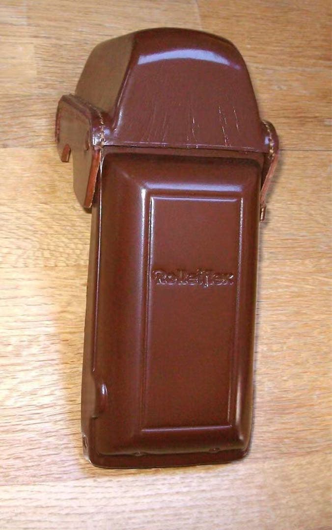 Rolleiflex 二眼 2.8F用ハーフケース
