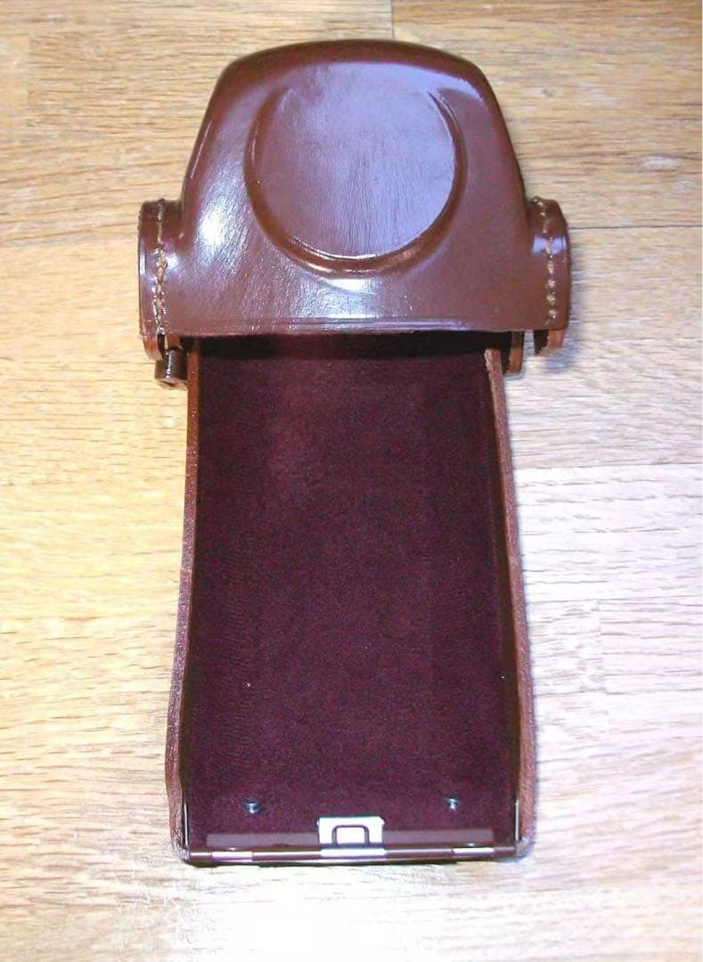 Rolleiflex 二眼 2.8F用ハーフケース