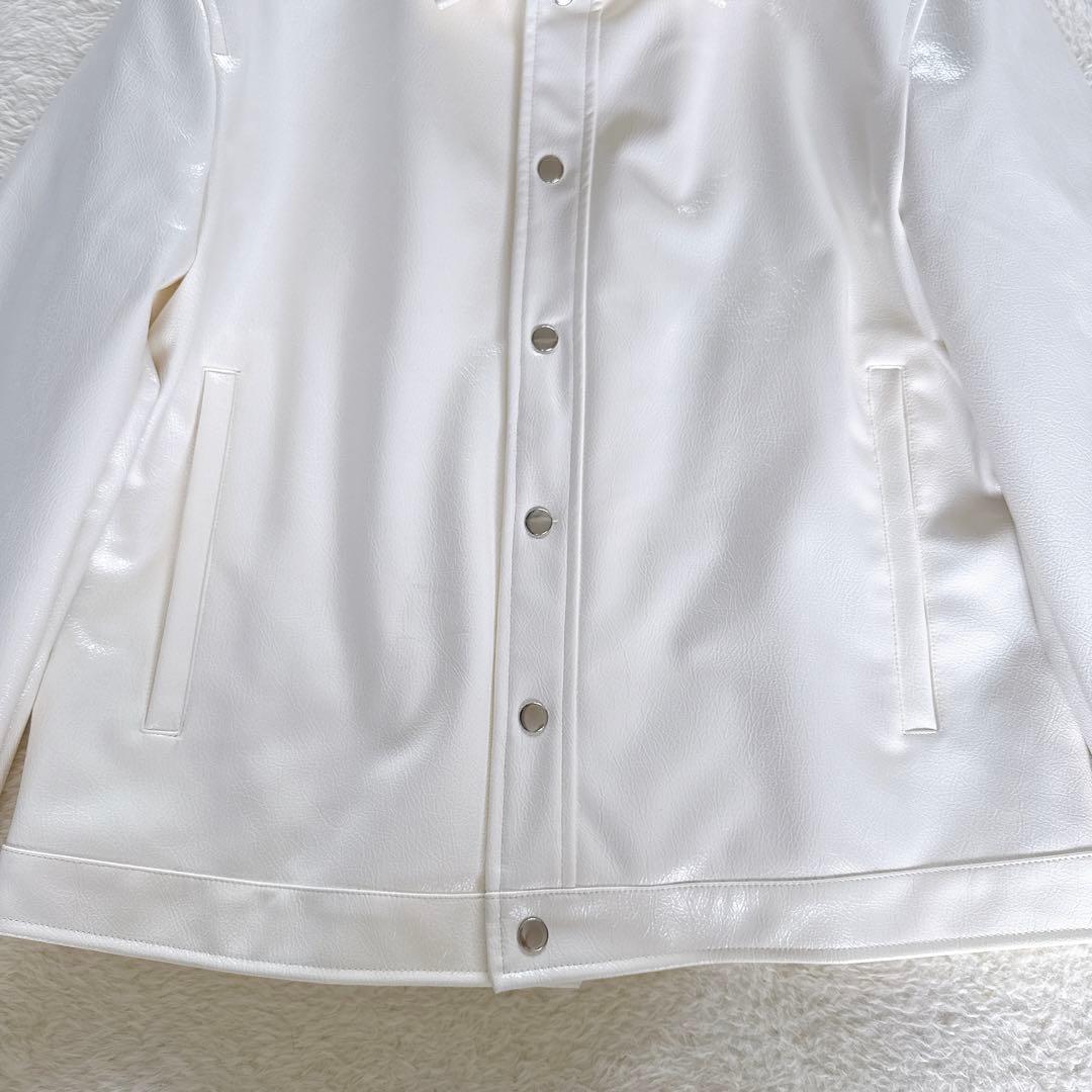 新品タグ付き✨【ZARA】光沢フェイクレザージャケット オフホワイト Mサイズ