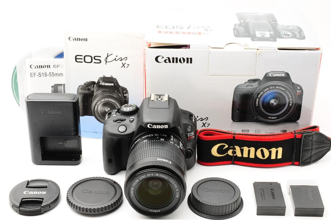 【ほぼ新品】 キャノン Canon EOS Kiss X7 《 6151回》