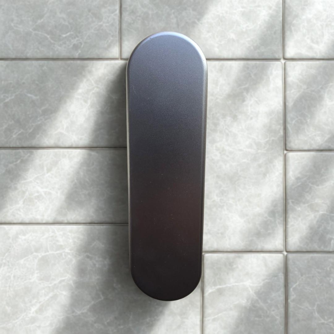 【美品】サロニア EMS リフトブラシ SALONIA 美顔器 頭皮ケア 全身用