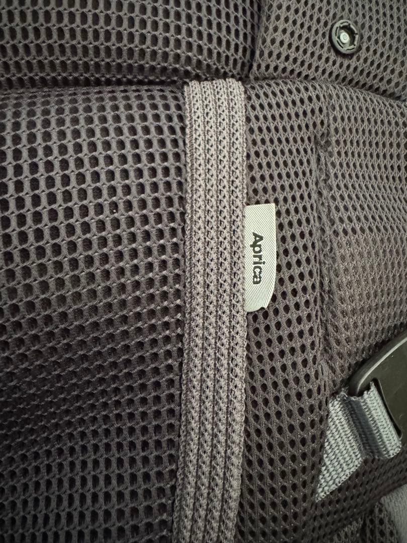 Aprica Laclis（ラクリス） 抱っこ紐