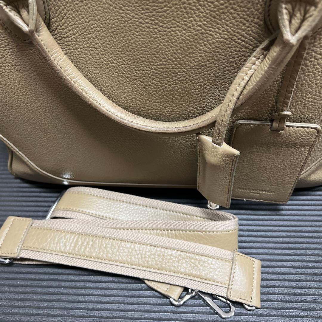 ビジネスバッグ ベージュ レザー