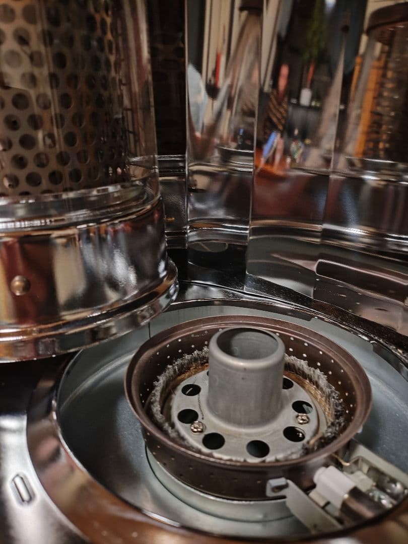 R*ド様 Aladdin AKP-S248 石油ストーブ新品未使用品