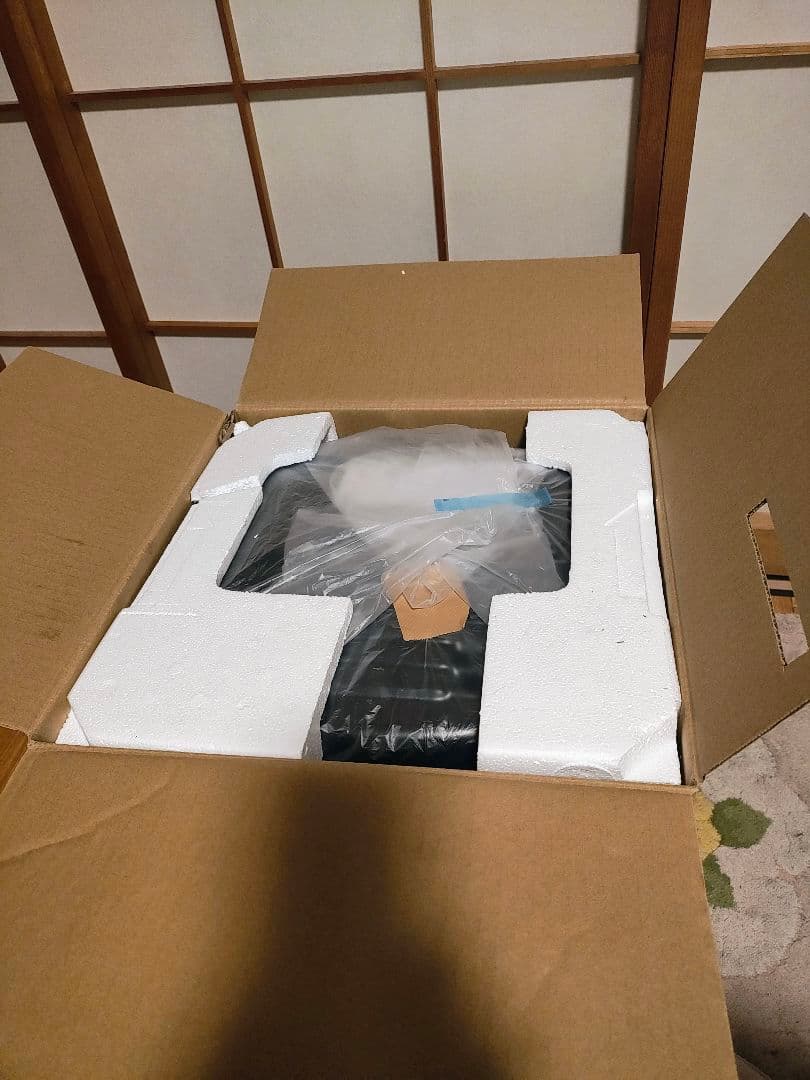 R*ド様 Aladdin AKP-S248 石油ストーブ新品未使用品