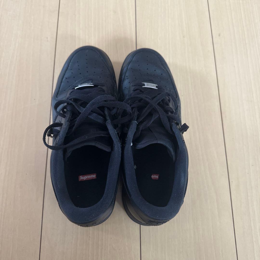 NIKE Supreme ブラック スニーカー　27.5